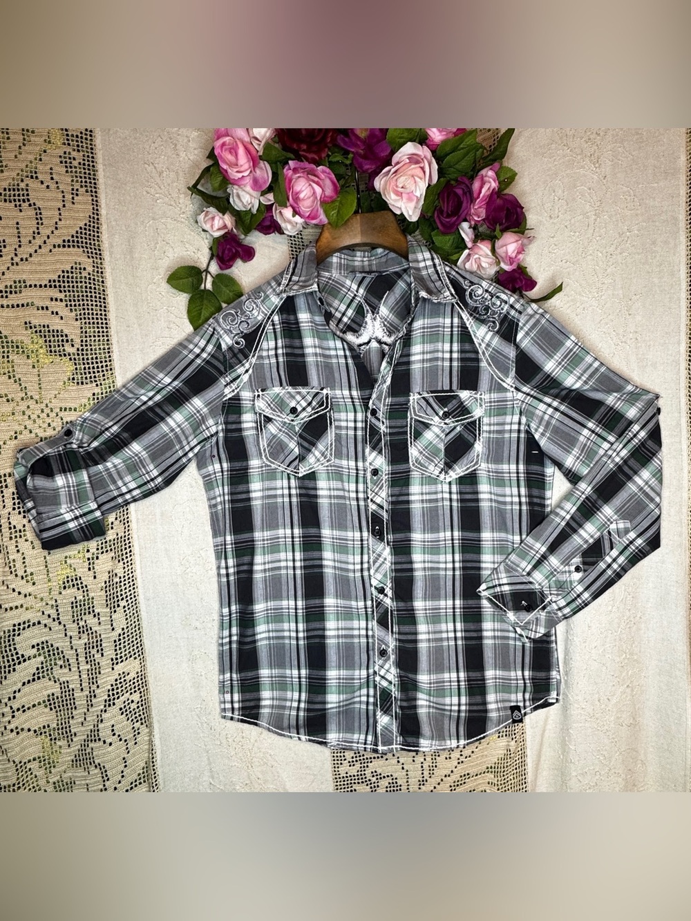 Surplus Men’s Plaid Embroidered Western Workwear Shirt M Urban Outfitters
